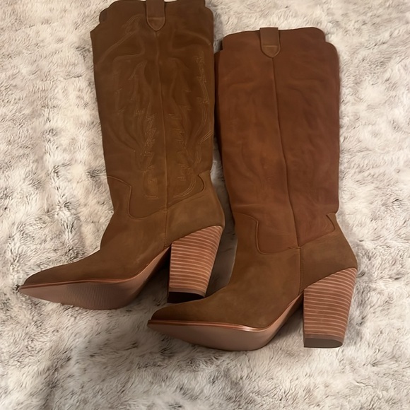 NIB- Steve Madden- Tessy Boot - Picture 5 of 6